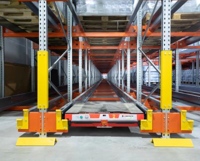 Kasten satelliittihylly