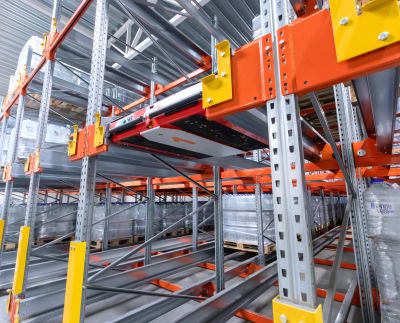 Kasten puoliautomaattinen satelliittihylly