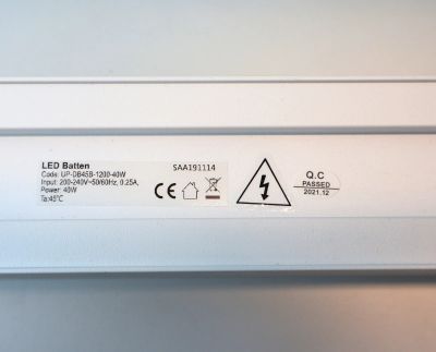 LED-valaisin 1200VA