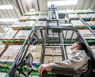 MITSUBISHI SENSIA EM TYÖNTÖMASTOTRUKKI