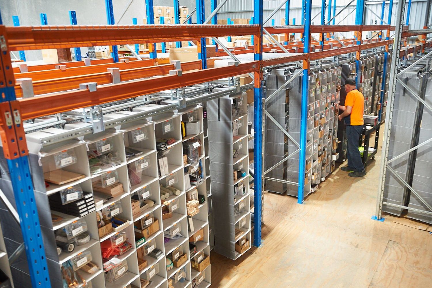 Varastointijärjestelmä Storeganizer